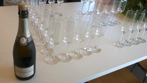 DICE in Los Angeles feiert den dritten Geburtstag 2 Cf4HiP UkAAcvMD