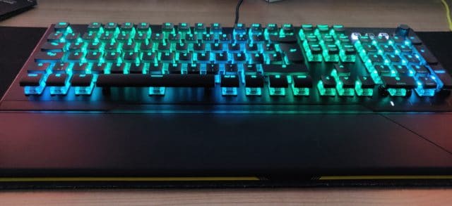 Roccat Vulcan 121 AIMO im ausführlichen Test 10 roccat vulcan 121 test 3