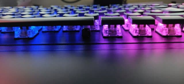 Roccat Vulcan 121 AIMO im ausführlichen Test 12 roccat vulcan 121 test 4